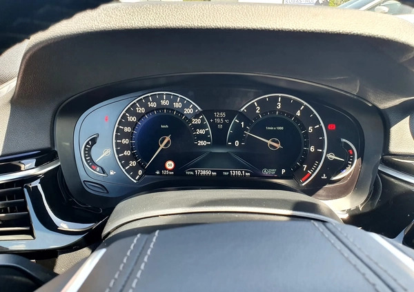 BMW Seria 5 cena 110000 przebieg: 174000, rok produkcji 2018 z Rzeszów małe 16